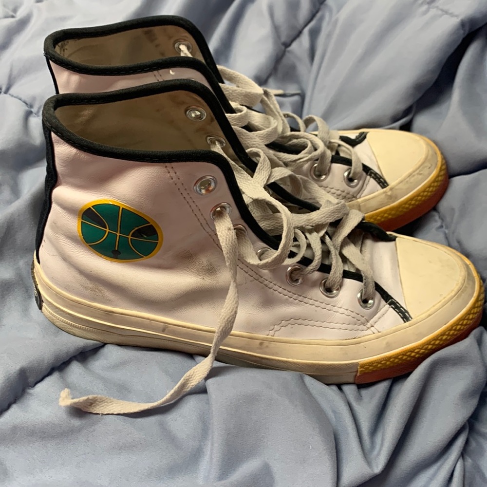Converse
